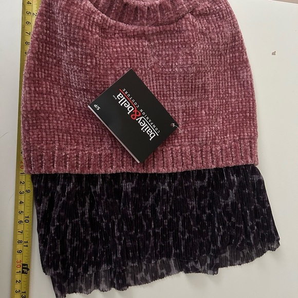 4/$50 Bailey and Bella knitted dog sweater size Medium 🙋‍♀️ HOST PICK - Picture 1 of 4